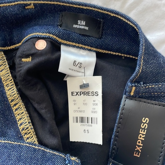 Express Slim Super High Rise Dark Washington Jeans - Picture 3 of 4
